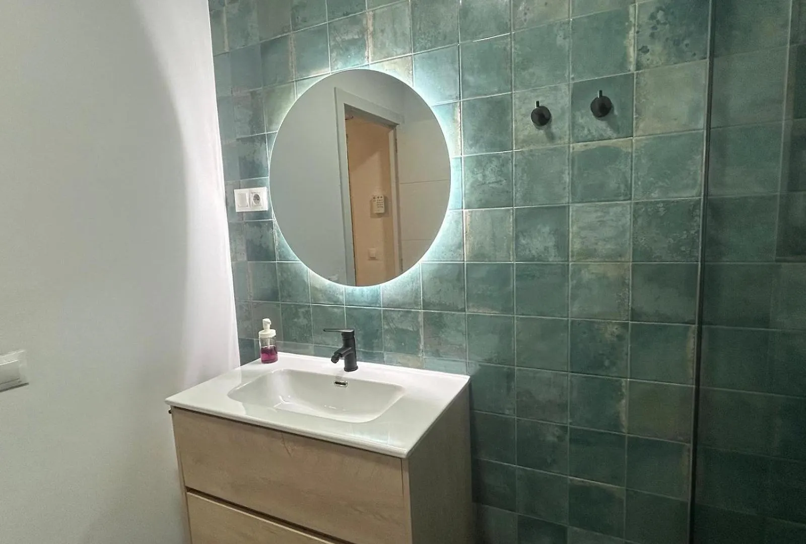 Suite 52 New Apartment Wifi 60 M2 Torremolinos Spanje