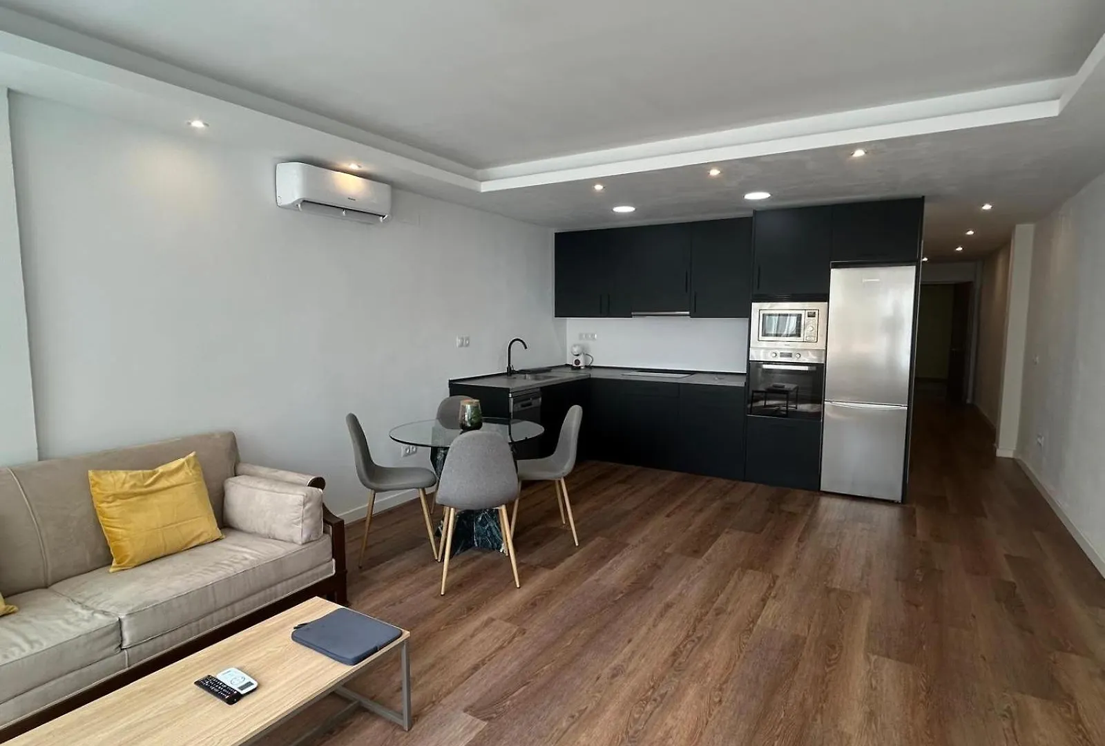Suite 52 New Apartment Wifi 60 M2 Torremolinos Spanje
